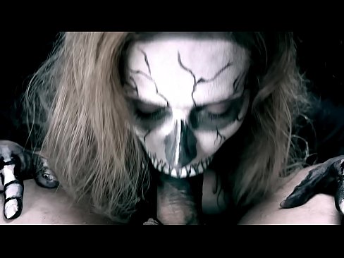 ❤️ Une fille démoniaque suce une bite avec sa bouche noire et avale le sperme. ☑ Vidéo de baise at porn fr.high-pass.ru ❌️❤